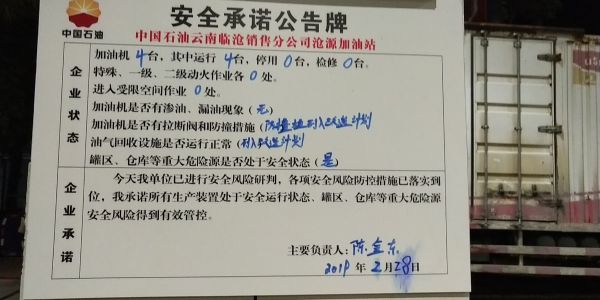 d798a0980e63c25064ca6b2a60b89db