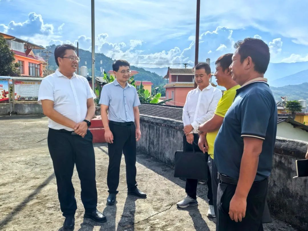 唐兴平在勐董镇调研时强调：抓实基层党建 有力有效推动乡村振兴 统筹推进各项工作再上新台阶