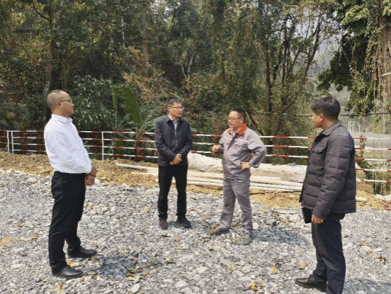 戈正旗同志到芒卡镇调研指导工作