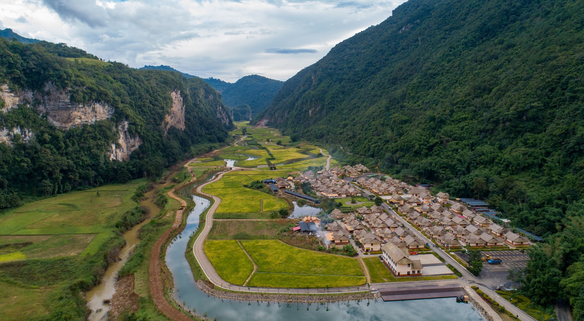 静谧自然村